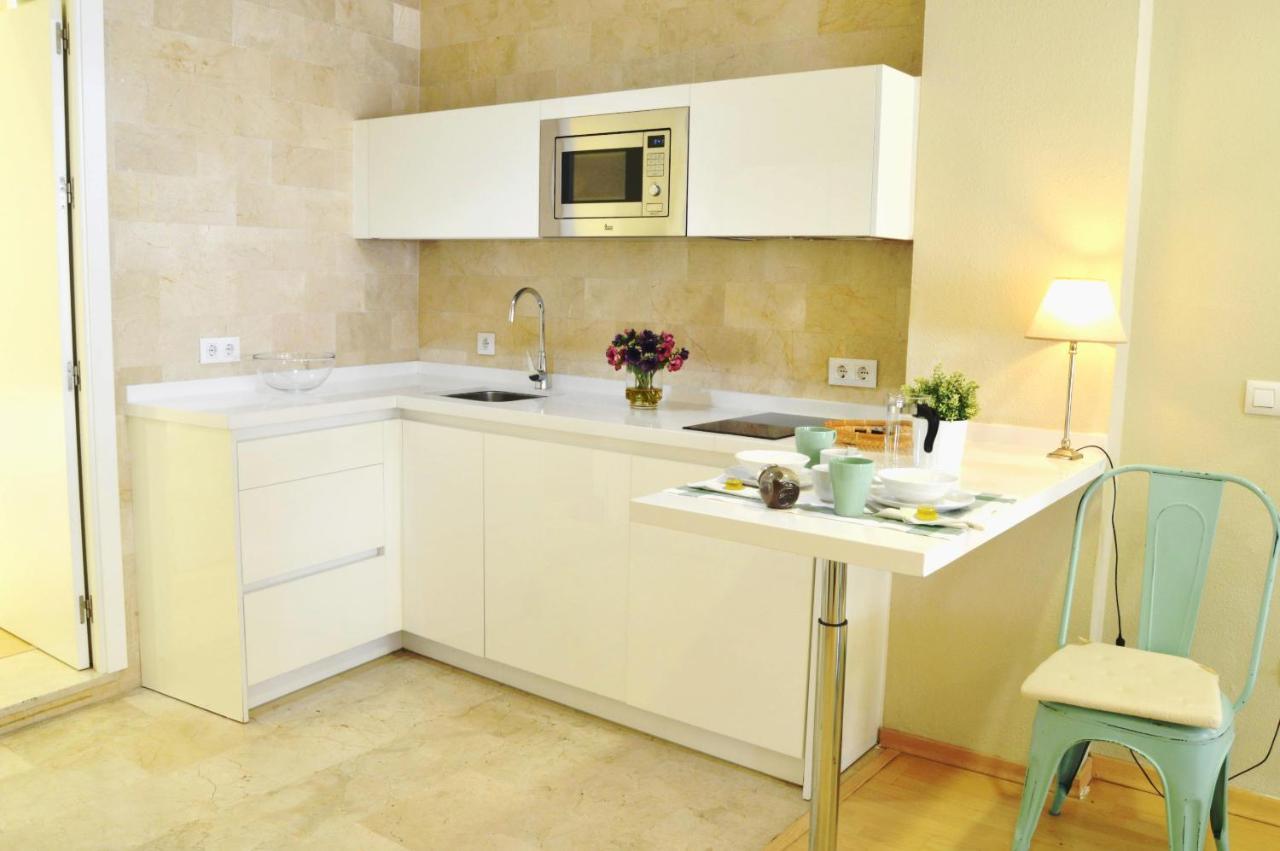 Homeyseville-penthouse Cathedral Tomas De Ibarra St 6 Pax, Parking Optional Appartamento Siviglia