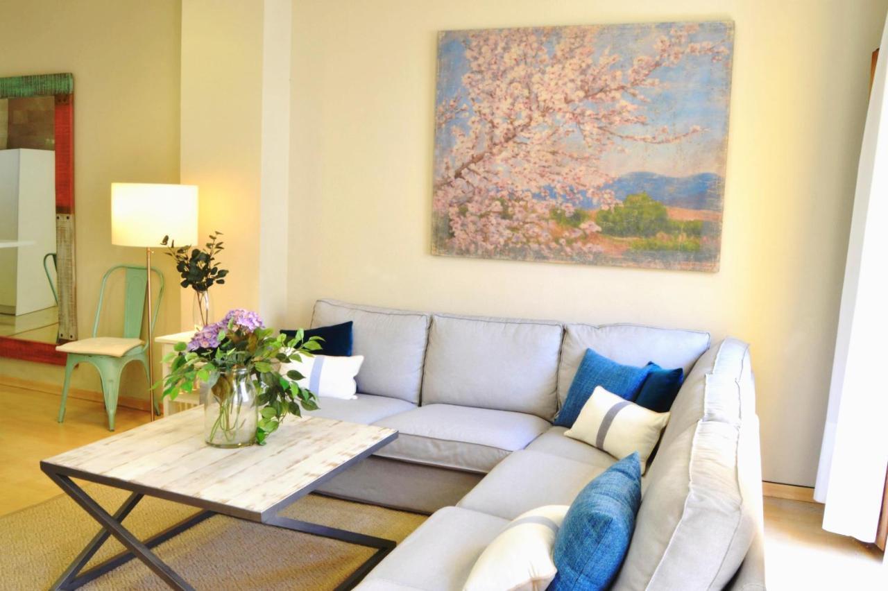 Homeyseville-penthouse Cathedral Tomas De Ibarra St 6 Pax, Parking Optional Appartamento